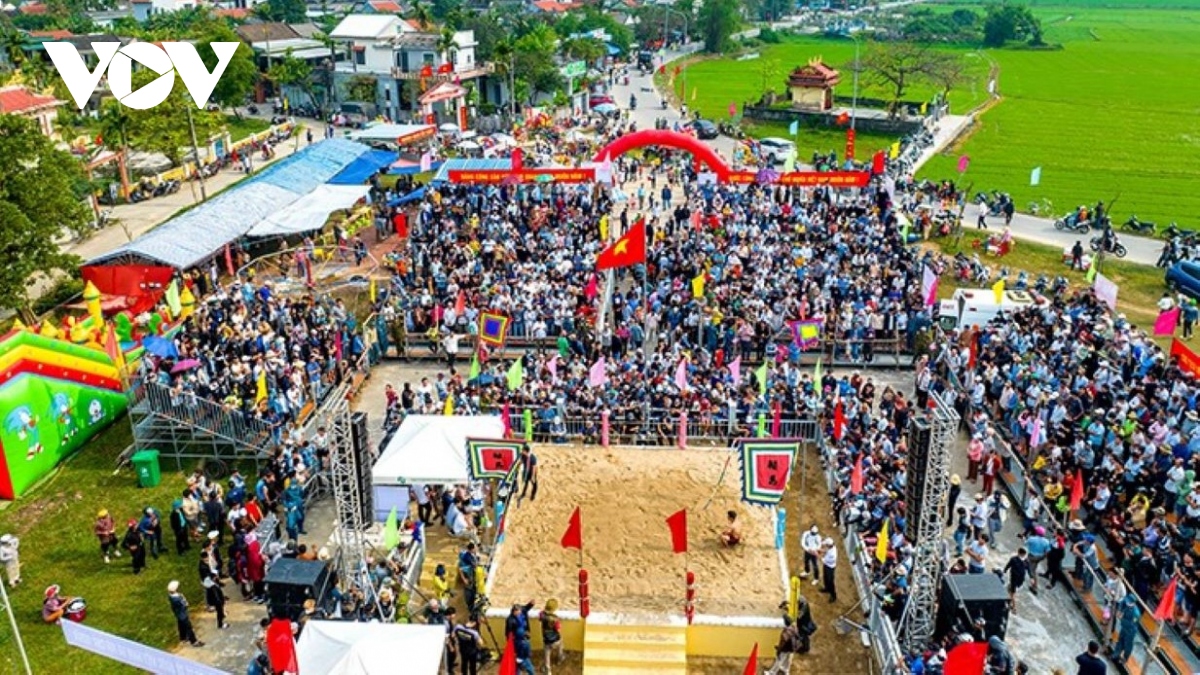 Đặc sắc các lễ hội truyền thống đầu năm ở Huế